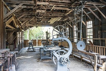 work-shop-617174_640 ATELIER BOIS