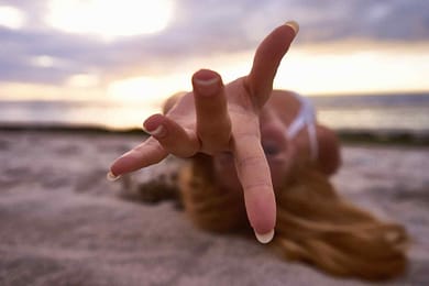 main_tendue main tendue